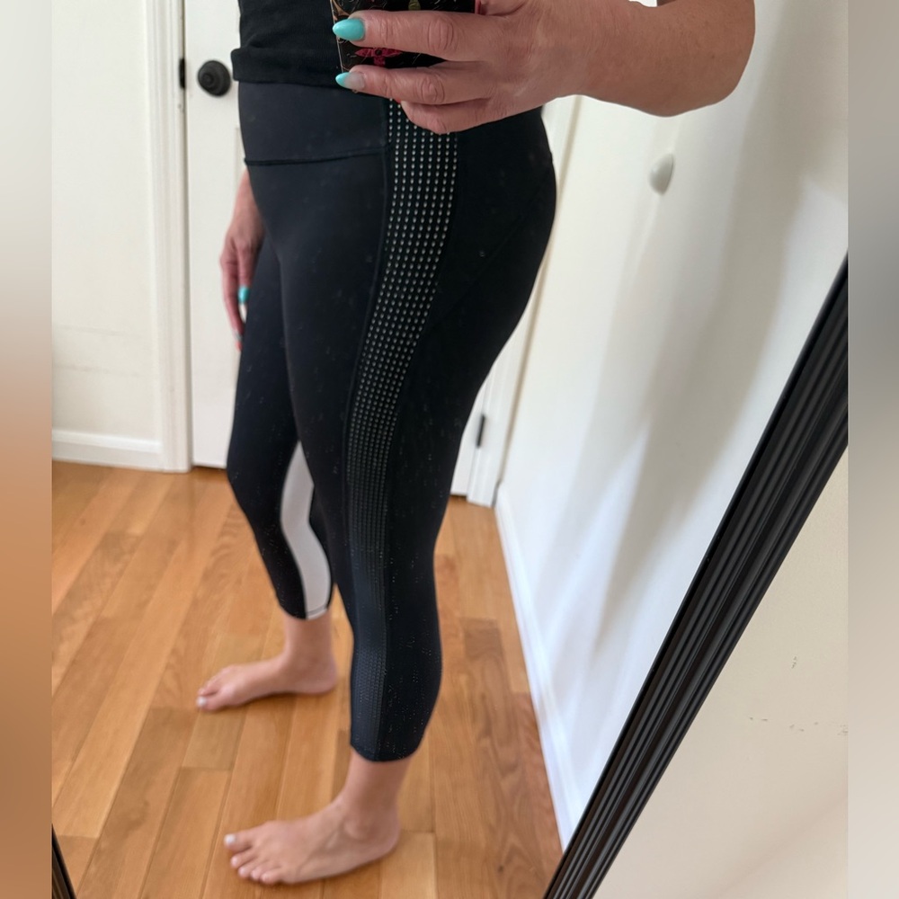 Athleta hiit it mesh capri